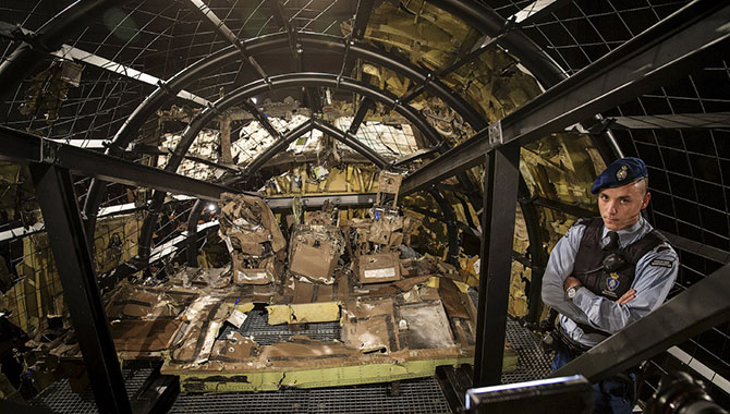 Рейс MH17: останки лайнера Боинг 777
