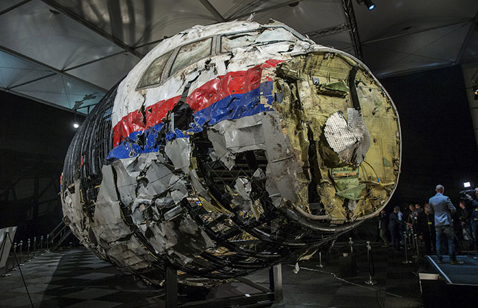 Рейс MH17: останки лайнера Боинг 777