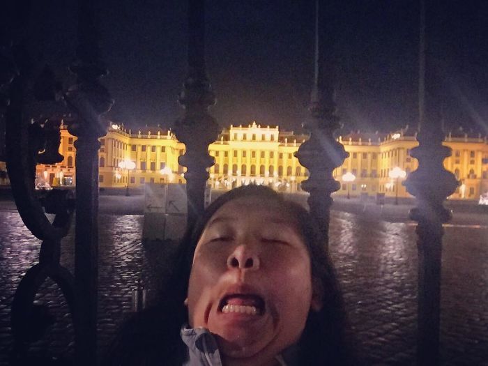 Веселенькие фотографии со всего мира от путешественницы без комплексов
