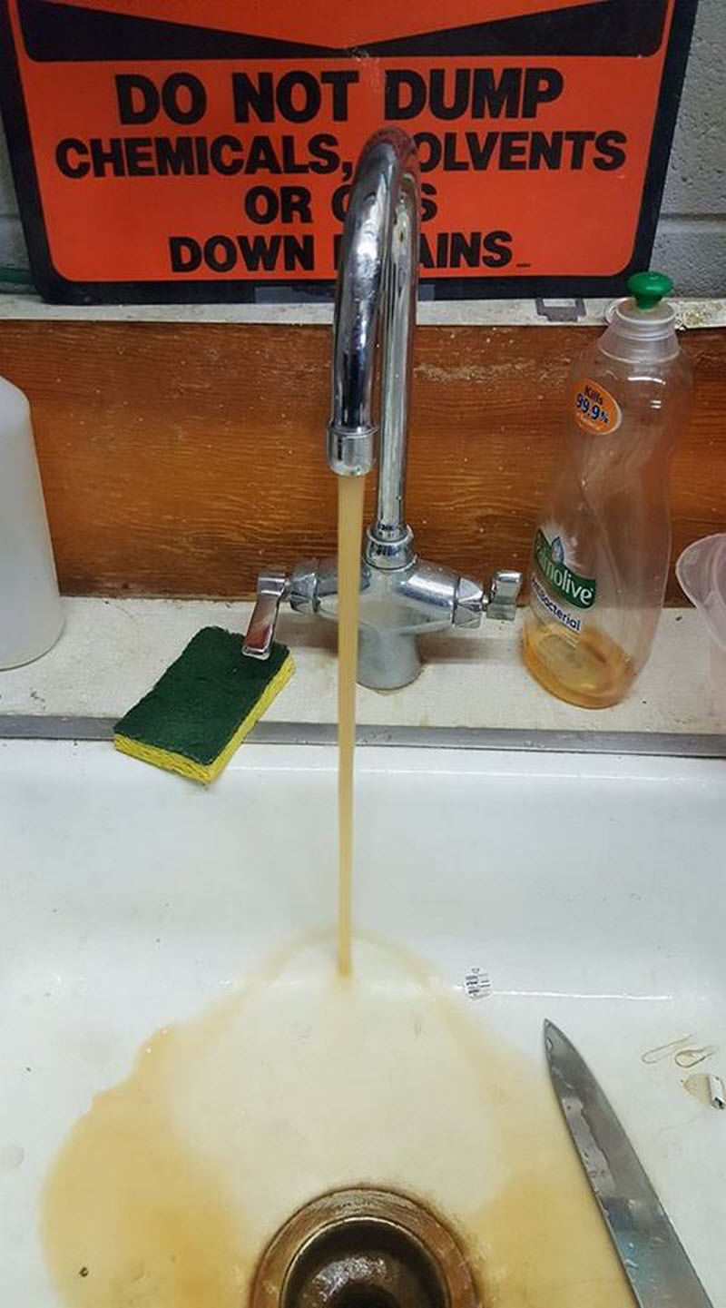 Дерьмо случается