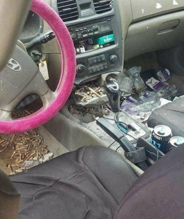 Помойки в салонах автомобилей