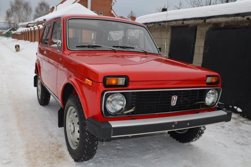 «Мерседес» сдаёт позиции: российская «Нива» покорила автолюбителей