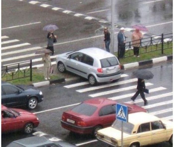 Женщины за рулем