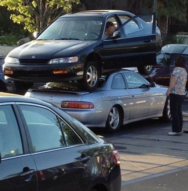 Женщины за рулем