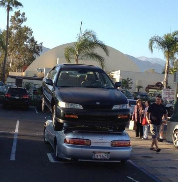 Женщины за рулем