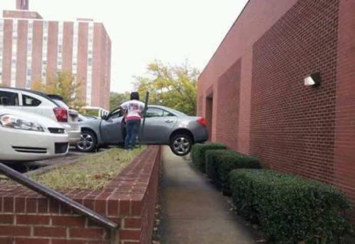 Женщины за рулем