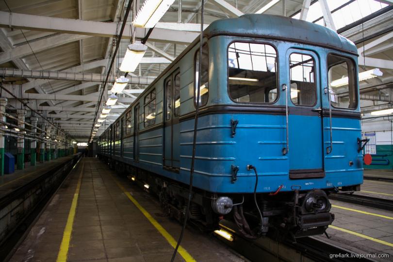 Все достоинства и недостатки нового поезда московского метро