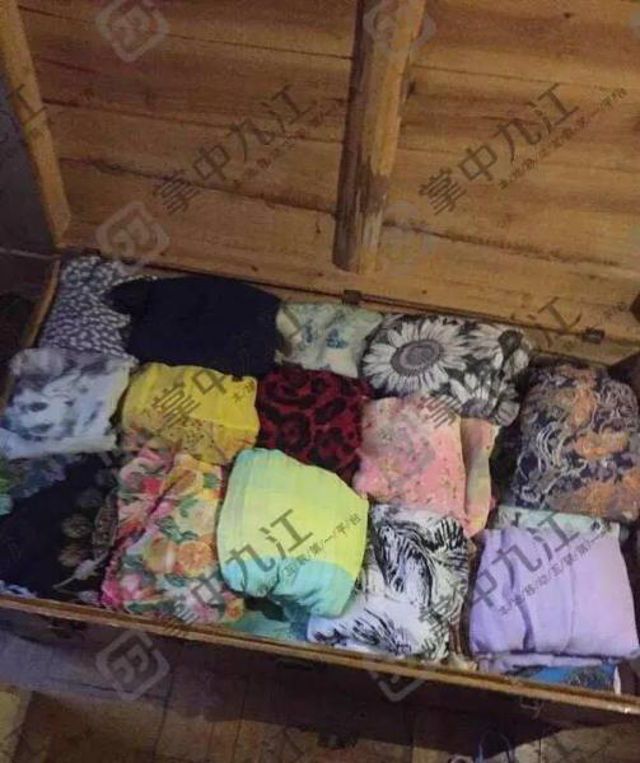 В комнате мужика нашли 10 000 предметов женского нижнего белья