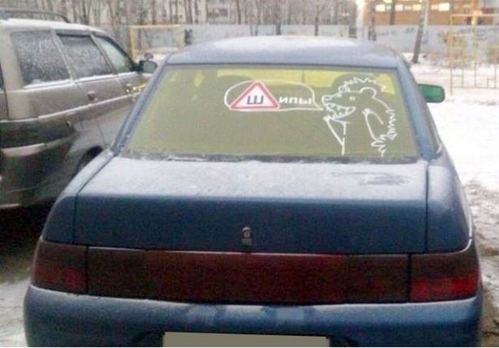 Автоприколы с наклейкой «Шипы»