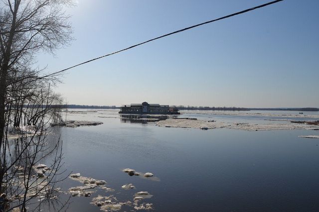 В Самаре вместо со льдом уплыло и популярное заведение