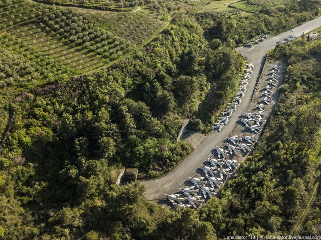 Прогулка по заброшенным подземным авиабазам Восточной Европы