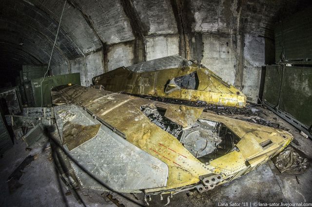 Прогулка по заброшенным подземным авиабазам Восточной Европы