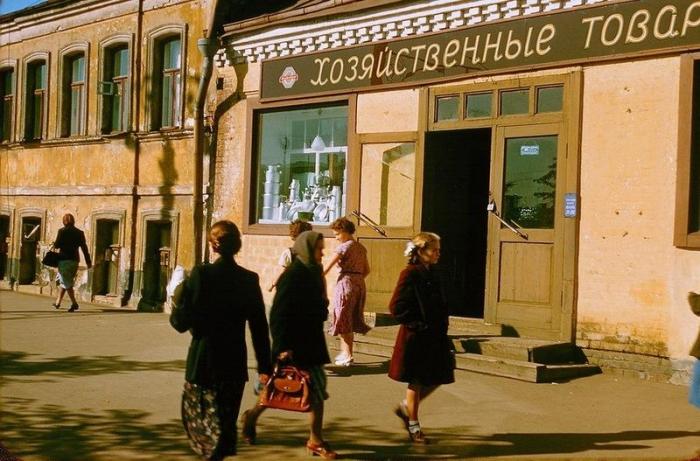 Цветные снимки Москвы 50-х годов (20 фото)