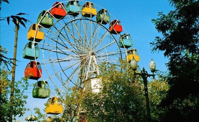 Цветные снимки Москвы 50-х годов (20 фото)