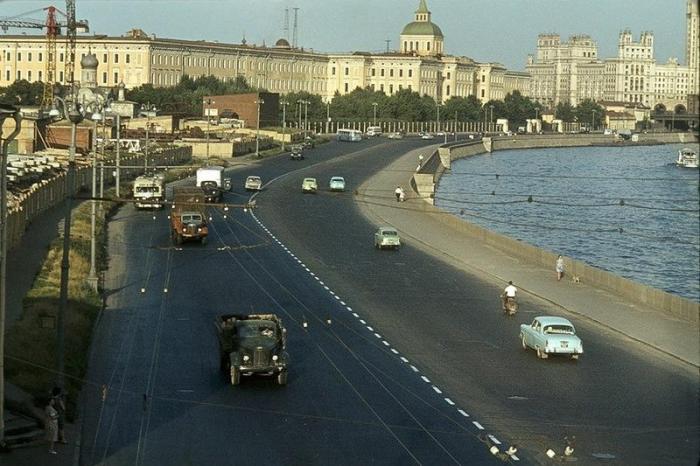 Цветные снимки Москвы 50-х годов (20 фото)