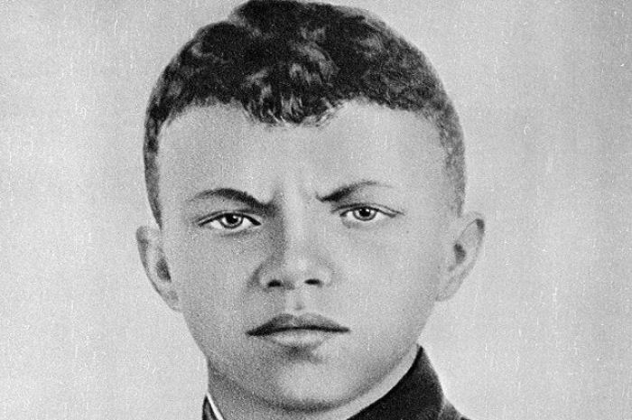 Герои Великой Отечественной войны, повторившие подвиг Александра Матросова Герои Великой Отечественной войны, повторившие подвиг Александра Матросова