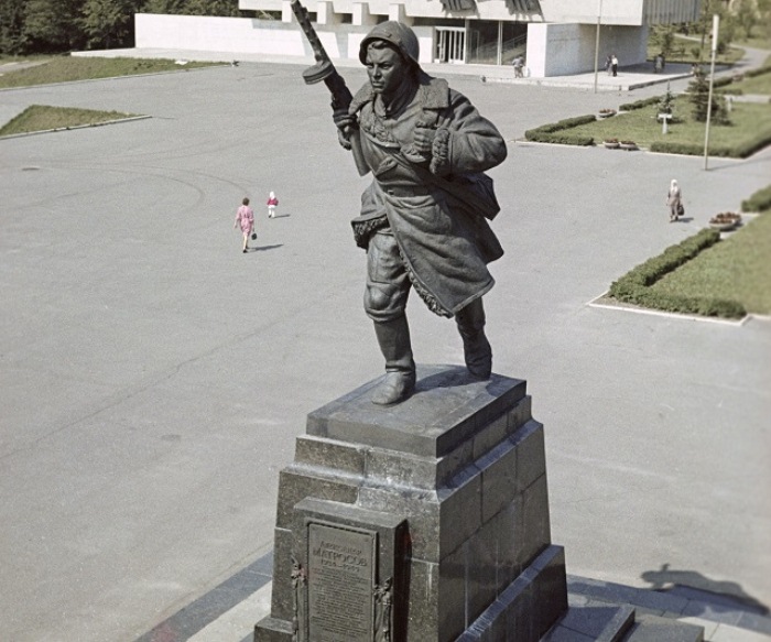 Герои Великой Отечественной войны, повторившие подвиг Александра Матросова Герои Великой Отечественной войны, повторившие подвиг Александра Матросова