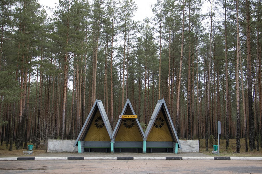 Советские автобусные остановки в объективе канадского фотографа Советские автобусные остановки в объективе канадского фотографа