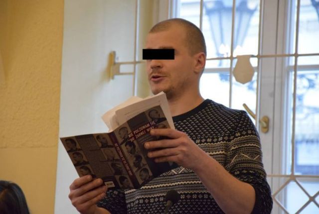 Белорусы получили тюремные сроки за скандальный перформанс в Освенциме