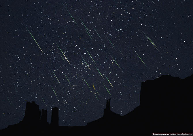 Самые крупные метеориты, падающие на Землю (22 фото) Самые крупные метеориты, падающие на Землю (22 фото)