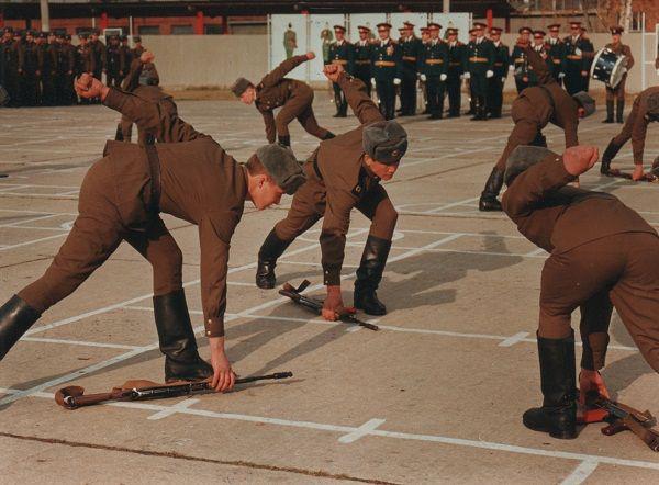День открытых дверей  в советской армии День открытых дверей  в советской армии