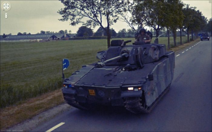 Странные фотографии с Google Street. Часть 2