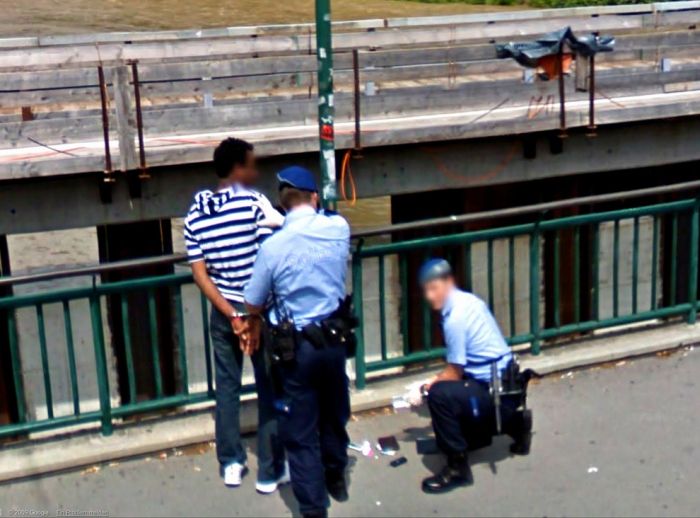 Странные фотографии с Google Street. Часть 2