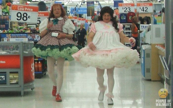 Люди из Волмарта (41 фото)