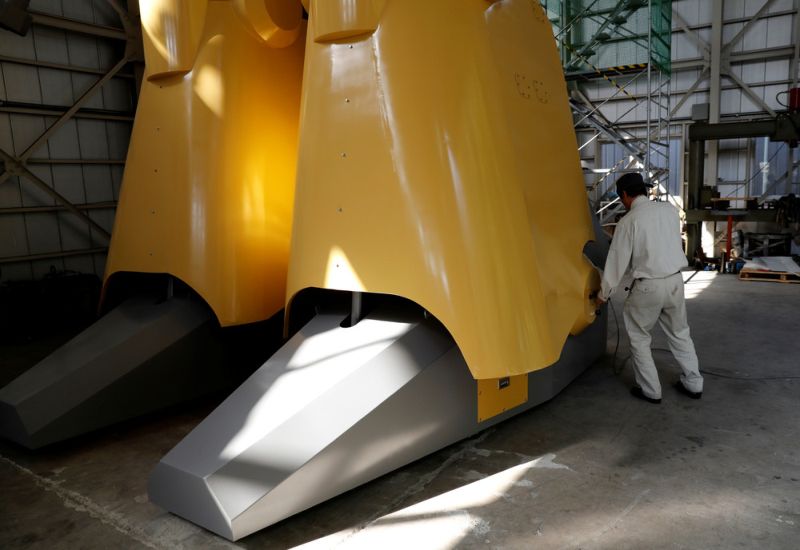 Японский инженер собрал 9-метрового двуногого робота с пушкой
