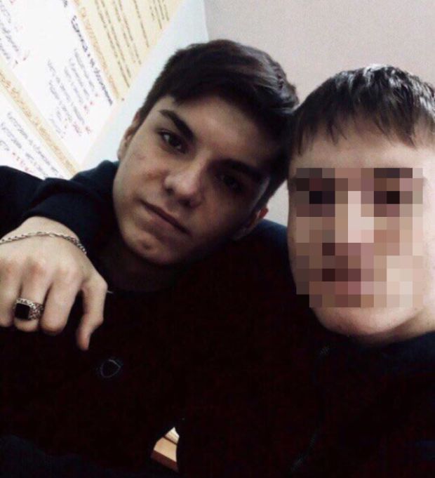 В Стерлитамаке 9-классник напал на учителя и одноклассниц