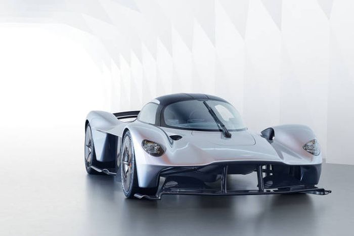 Фантастическая "валькирия" от Aston Martin