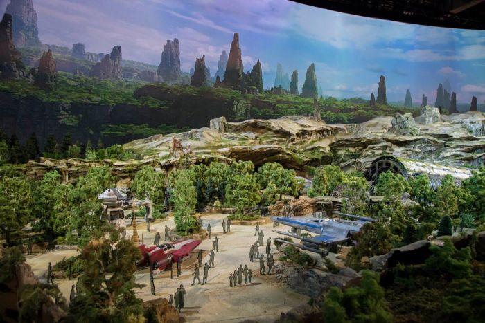 Disney открывает парк развлечений по мотивам «Звездных воин»