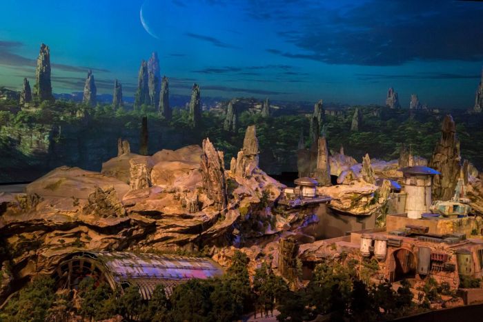 Disney открывает парк развлечений по мотивам «Звездных воин»