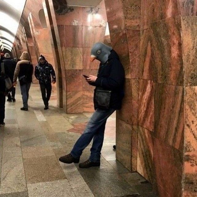 Модники и странные пассажиры в метро