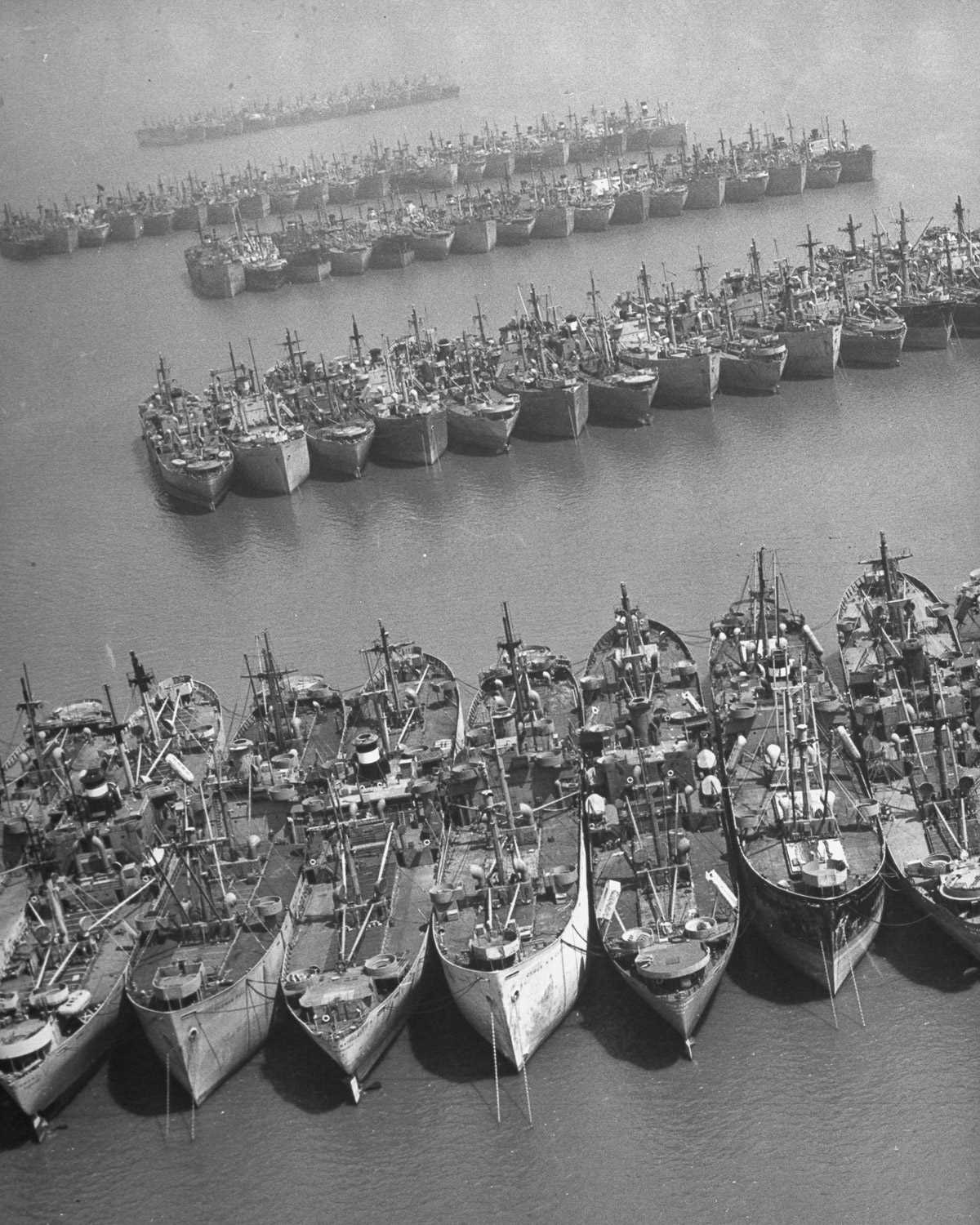 Кладбища военной техники в США (1946-1949 год)