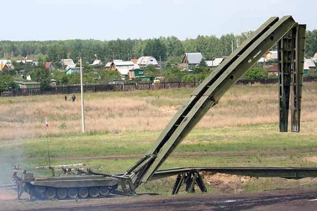 Необычная военная машина, выполняющая важную функцию