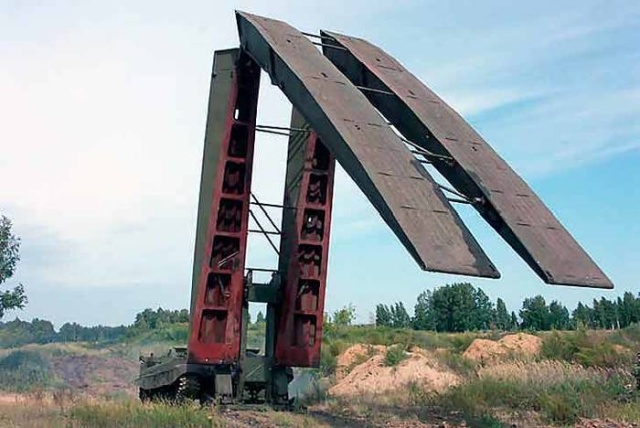 Необычная военная машина, выполняющая важную функцию