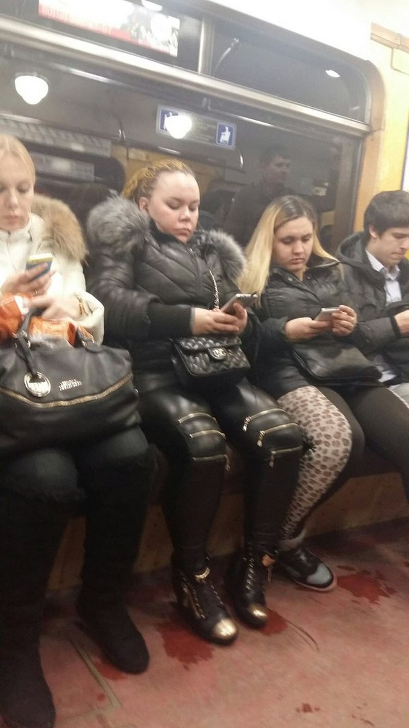 Модники из российского метрополитена