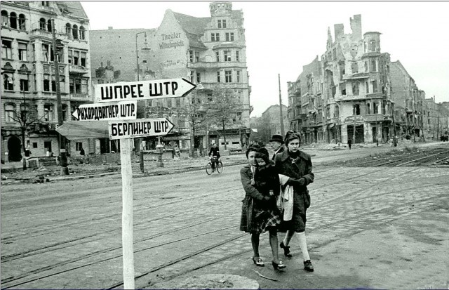 Интересные архивные фотографии: Берлин 1945 года Интересные архивные фотографии: Берлин 1945 года