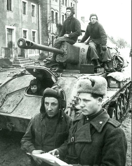 Интересные архивные фотографии: Берлин 1945 года Интересные архивные фотографии: Берлин 1945 года