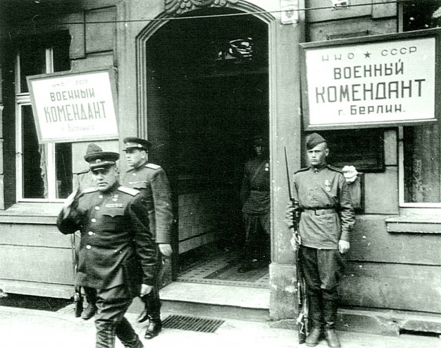 Интересные архивные фотографии: Берлин 1945 года Интересные архивные фотографии: Берлин 1945 года