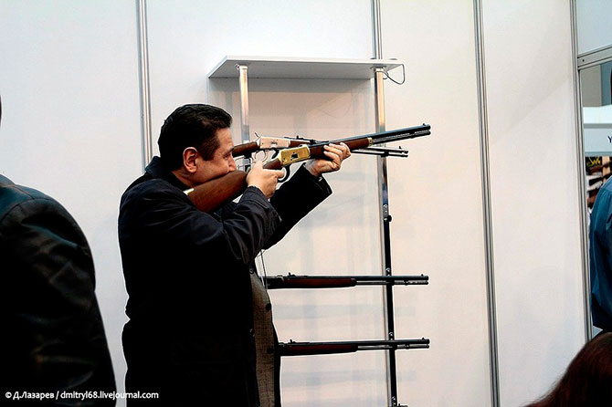 Международная выставка оружия Arms & Hunting 2012 Международная выставка оружия Arms & Hunting 2012