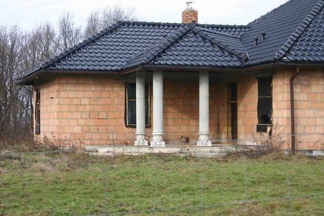 Когда решил сэкономить на бригаде строителей