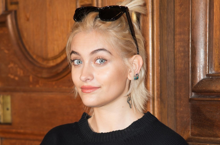 8 знаменитостей, которые в юности имели проблемы с алкоголем