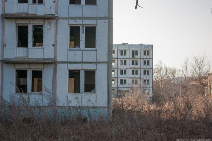 Заброшенный военный городок на границе с Китаем
