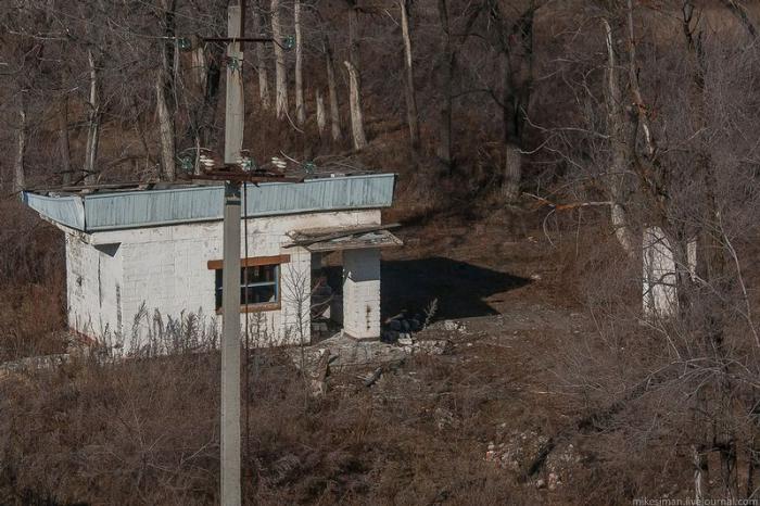 Заброшенный военный городок на границе с Китаем