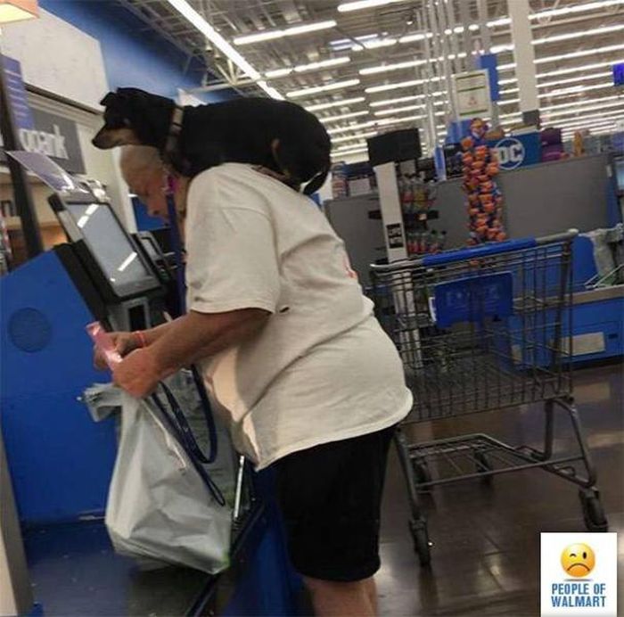 Странные посетители супермаркета Walmart