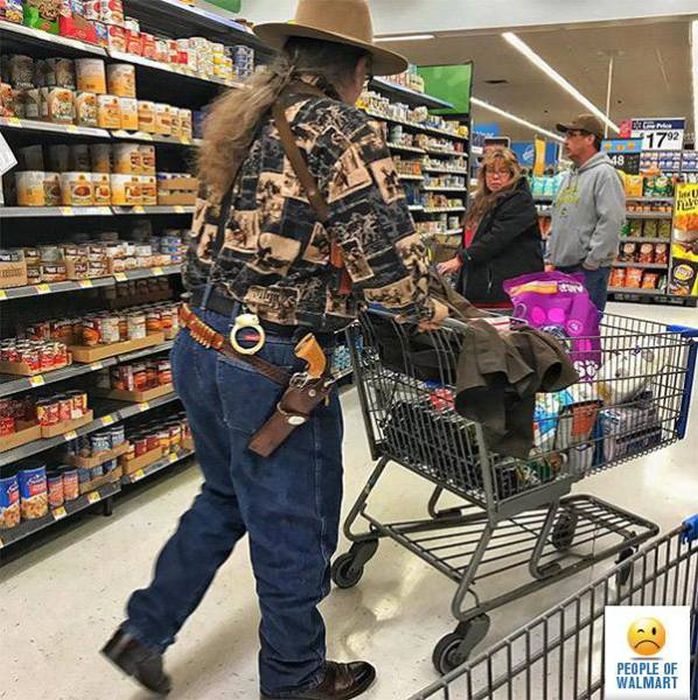 Странные посетители супермаркета Walmart