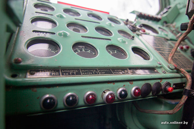 «Смерч»: двигатель — V12, 650 «лошадей» «Смерч»: двигатель — V12, 650 «лошадей»