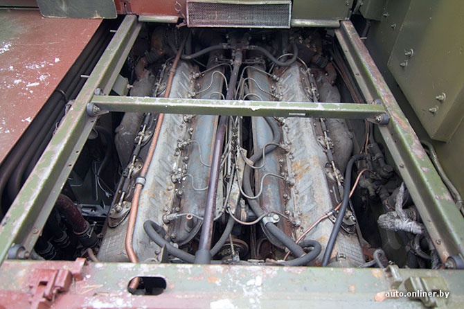 «Смерч»: двигатель — V12, 650 «лошадей» «Смерч»: двигатель — V12, 650 «лошадей»